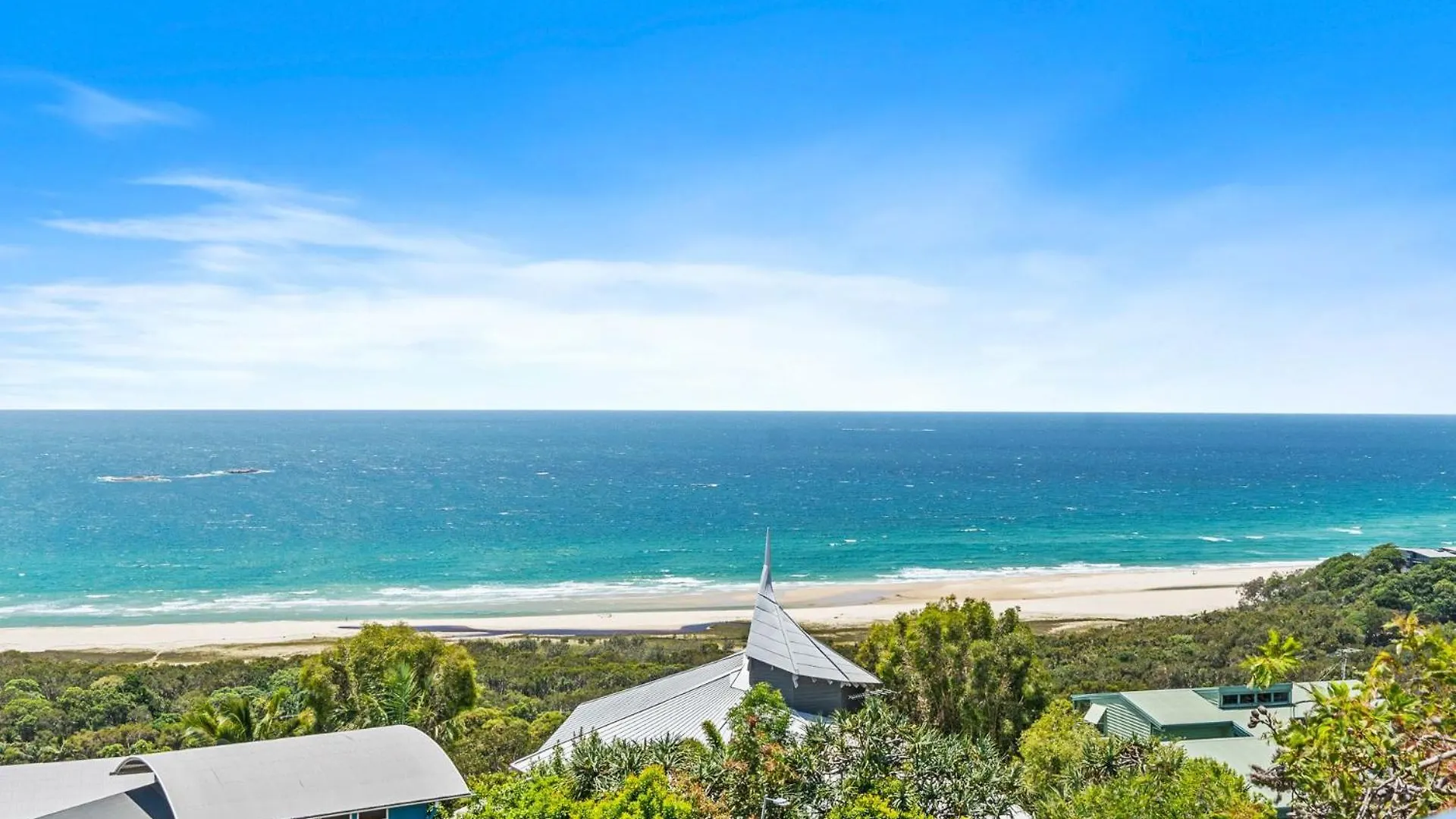 Warragi 4 By Discover Stradbroke Point Lookout Australia