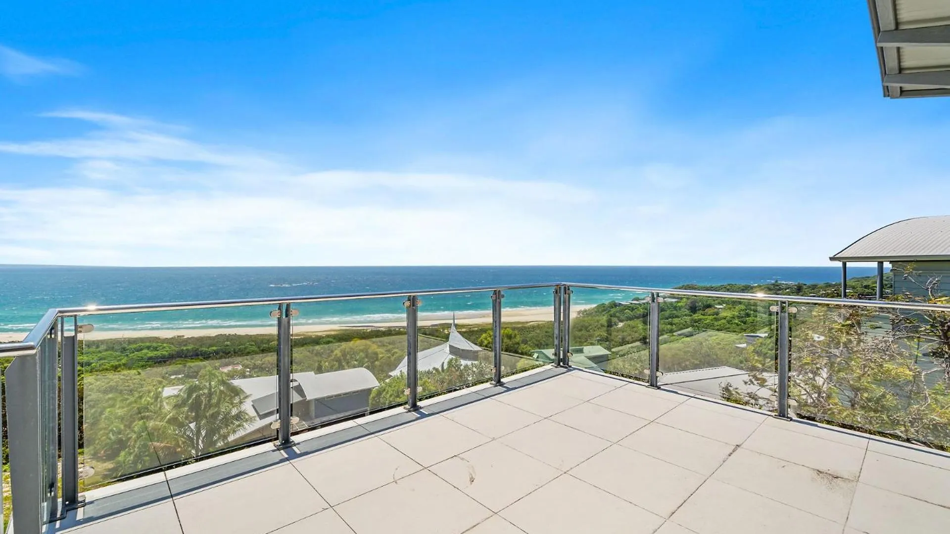 Apartment Warragi 4 By Discover Stradbroke Point Lookout Australia