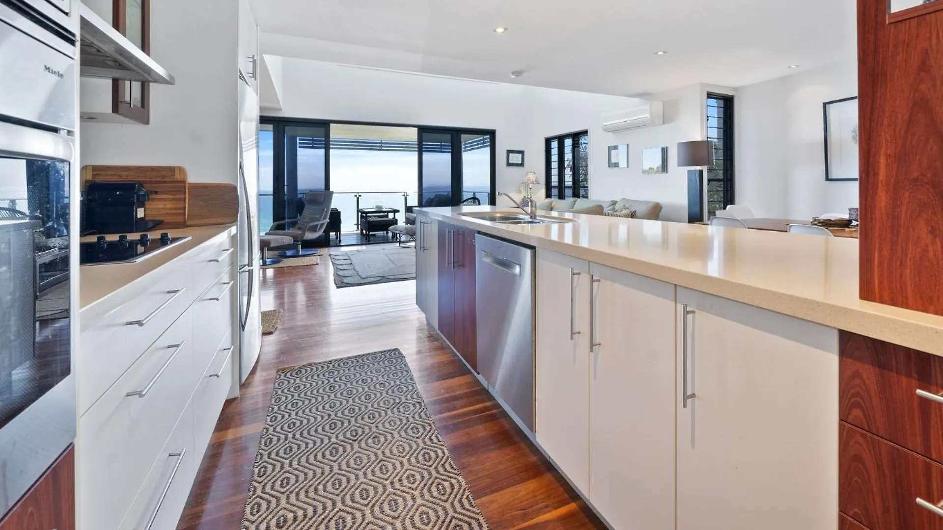 Apartment Warragi 4 By Discover Stradbroke Point Lookout